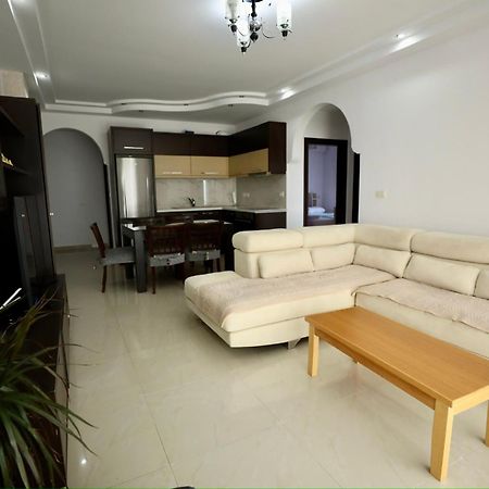 Kristi Apartments Саранде Екстериор снимка
